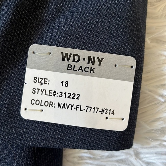 WD.NY Men’s Suit Jacket in Navy blue size 18 - Picture 6 of 14
